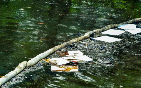 Las redes de contención se desplegaron en Bosques del Salado la mañana del 3 de junio.