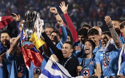 Vicente Sánchez ganó la Concachampions con Cruz Azul.