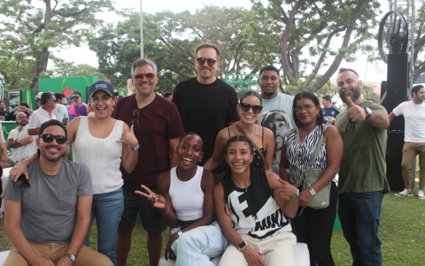 Víctor Monroy, Ivonne Pérez, Roberto Mariani, Daniel Pesantes, Priscila Negrón, Jordán Grueso, María Guzmán, Gustavo Illingworth, Diana Rodríguez y Lucía Yépez.