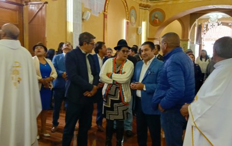 Autoridades provinciales y nacionales fueron invitados a la entrega de los trabajos.