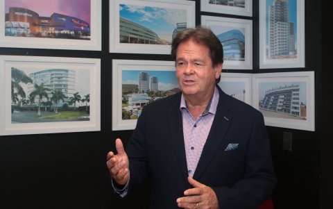 El empresario cree que el miedo es el principal obstáculo para alcanzar el éxito.