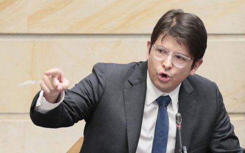 Fotografía de archivo del senador Miguel Uribe en el Congreso colombiano en Bogotá (Colombia).