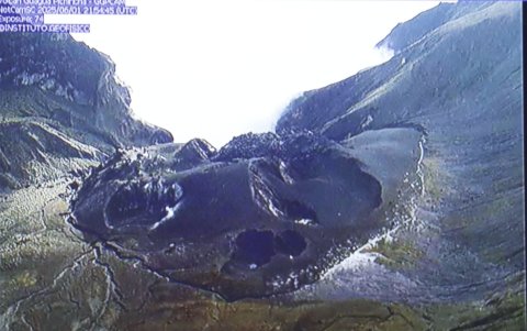 El Guagua Pichincha presenta anomalías desde el año pasado. Está prohibido el ingreso al cráter, por precaución aunque la actividad es baja, según los reportes oficiales.