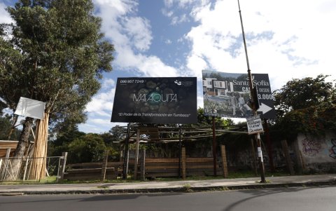 Contaminación. Se han colocado vallas publicitarias que según los vecinos están ubicadas en zonas protegidas.