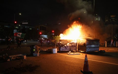 Los migrantes detenidos provienen de países como Vietnam, Filipinas, México, Ecuador, Perú y Honduras.