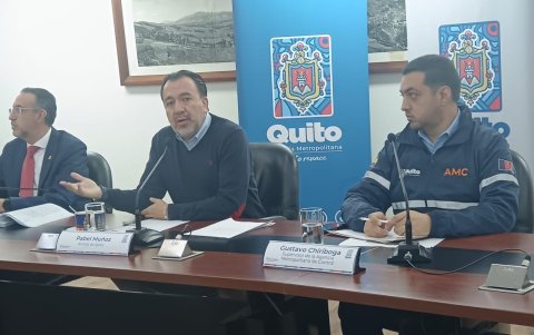 El alcalde de Quito, Pabel Muñoz, anunció que el Municipio iniciará el proceso de reversión del estadio Atahualpa.