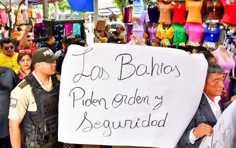 Los comerciantes claman por seguridad en La Bahía y todo el centro de Guayaquil.
