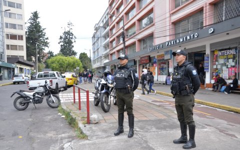 Operativos. Frente a la ola de inseguridad, la Policía Nacional ha aumentado los operativos en puntos conflictivos.