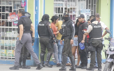 Durante casi tres horas, el distrito Pascuales, al norte de Guayaquil, fue escenario de una serie de hechos violentos.