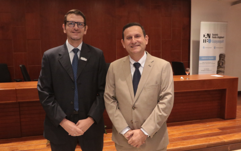 Luigi Orlandi y Víctor Jurado.