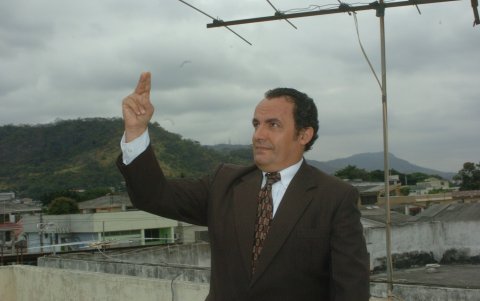 Jaime Rodríguez asegura intentó investigar el esqueleto del gigante, pero no pudo comprarlo.