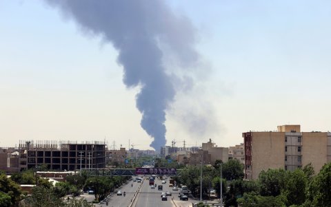 Israel continuó atacando este domingo sitios estratégicos de Irán.