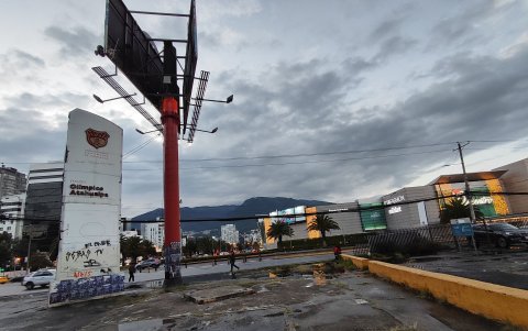 La falta de mantenimiento del estadio Olímpico Atahualpa generó polémica entre Municipio de Quito y la Concentración