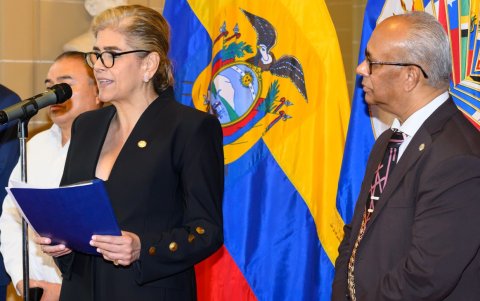 Palencia destacó la actividad multilateral de la OEA, ante el secretario del organismo, Albert Randim.