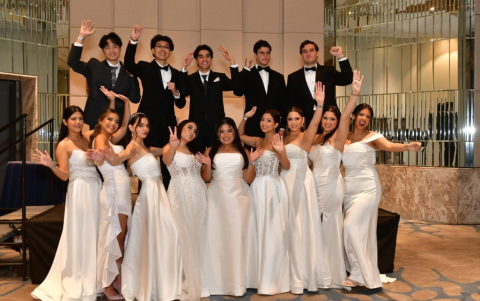 Yu Chen Weng, Alejandro García, Charlie García Gómez, Alessandro Dassum, David Zunino, Giuliana Crow, Rafaella Ycaza, Romina Noboa, Sofia Yin, Isabella López, Danella Camacho, Daniela Arcos, Ivanna Arcos y Ashley Flores.