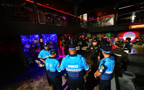 Varios establecimientos fueron revisados por las autoridades.