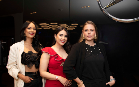 María Villacís, Amelina Espinosa y Claudia Schiess.