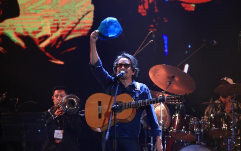 Jorge Villamizar, de Bacilos cantó sus temas más populares para el público capitalino.