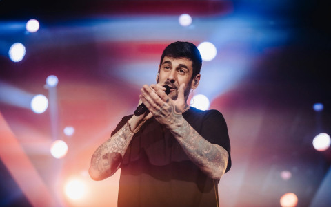 Melendi inicia y su gira “20 años sin noticias”