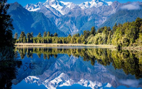 Nueva Zelanda es un país ubicado en el Pacífico Sur, en Oceanía.