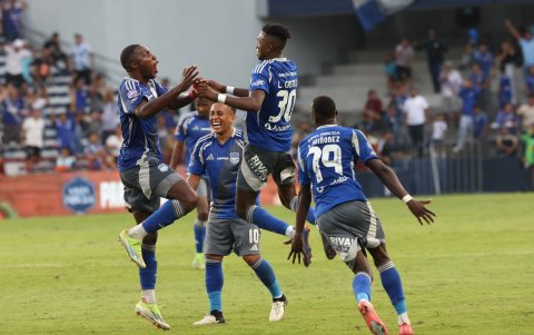 Emelec igualó 2-2 ante Delfín el sábado 21 de junio.