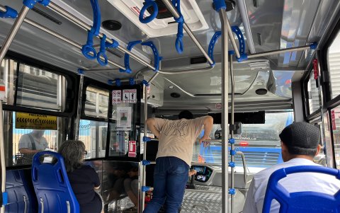 Los usuarios consultaban constantemente al conductor sobre las paradas y la ruta.