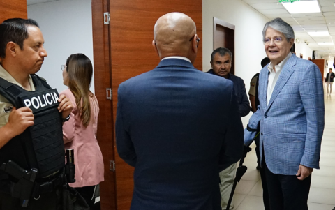El expresidente Guillermo Lasso arremetió en contra de Iza por no asistir a la audiencia