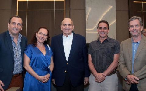 Roberto Bigalli, Adriana Bigalli, Eduardo Oneto, Juan José Ottati y Emilio Canessa.