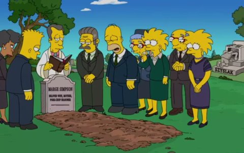 En el episodio final de la temporada 36 de Los Simpson, Marge Simpson aparece fallecida en un futuro alternativo, provocando una emotiva reconciliación entre Bart y Lisa.