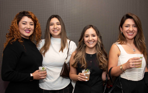 Betsaida Cedillo, María Emilia Larrea, Michelle Andrade y Zeneida Vallejo.