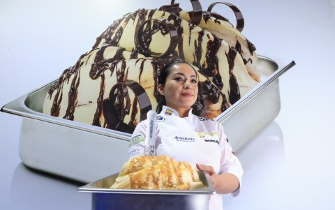 Capitana. Verónica Jimémez, experta en hacer helados.