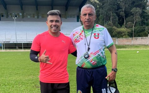 Uchuari tuvo varias semanas de trabajo individual en Loja hasta que se concretó su vínculo con Aucas.