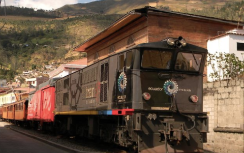 Alausí y su encanto andino, ideal para una escapada corta en familia