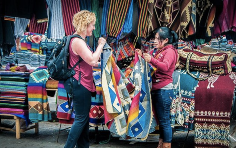Colores, cultura y naturaleza en Otavalo, un clásico que nunca decepciona