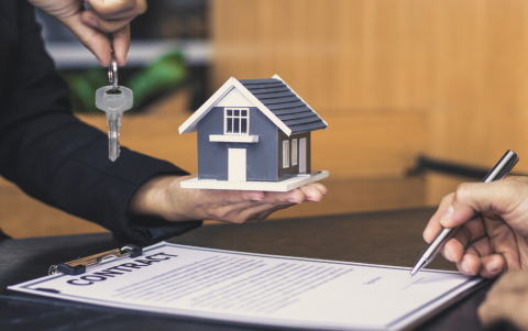 Realizar un contrato de arriendo es importante para poder exigir un trato justo en ambas partes