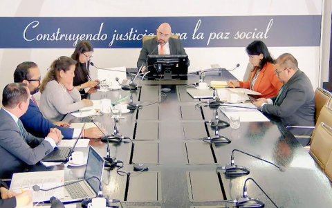 El Pleno del Conejo de la Judicatura funciona con cinco vocales. Actualmente están en funciones solamente tres.