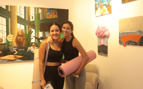 Analía Vivar y María José Torres.