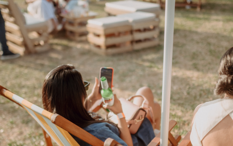 Zona The Spring un espacio para relajarse, tomar un drink y vivir el brunch en clave de lujo.