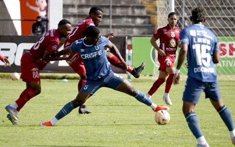 Desde Mushuc reclaman que no se revisó el VAR en el penal que les pitaron ante Católica.