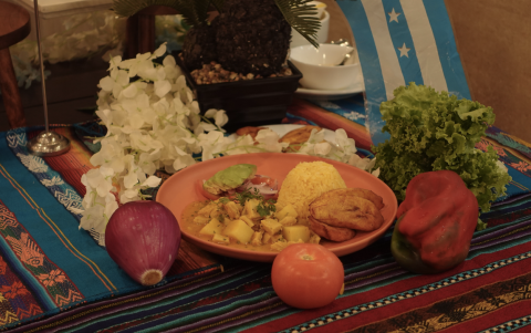 Aplanchados, guisos criollos y más platos componen el menú de “Guayaquil de Mis Sabores”, el festival culinario que celebra su edición número 28 en el Unipark Hotel.