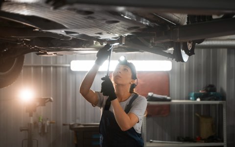 Su mecánico de confianza de saber los cambios que se den en el tuvo de escape.