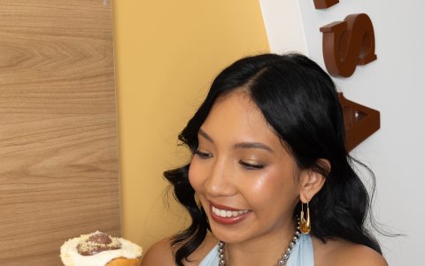 The Smart Roll cuenta con más de 20 sabores de rollos de canela.