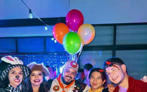 Aldo Miranda y sus compañeros