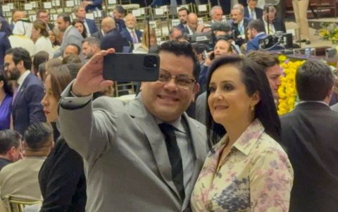 Fausto Jarrín, exabogado de Rafael Correa, ahora cercano a Daniel Noboa, en la posesión presidencial, el 24 de mayo de 2025.