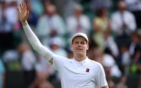 Jannik Sinner avanza a semifinales de Wimbledon 2025
