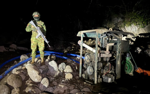 Personal militar destruyó maquinaria utilizada para minería ilegal