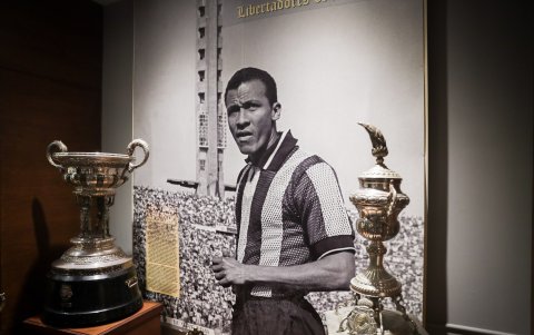 Alberto Spencer fue figura con la camiseta de Peñarol