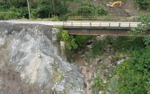 En la Sierra hay restricciones por obras y deslizamientos.