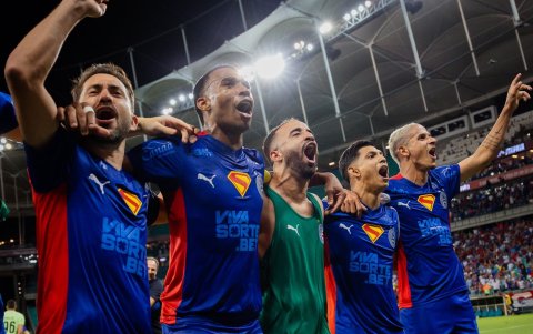 Bahía recibe a América de Cali en la fase de playoffs de la Sudamericana