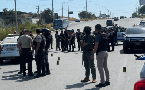 En la escena se recolectaron más de 60 casquillos de fusil.